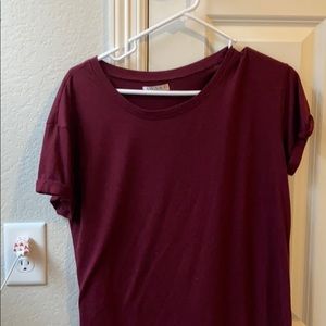 maroon shirt